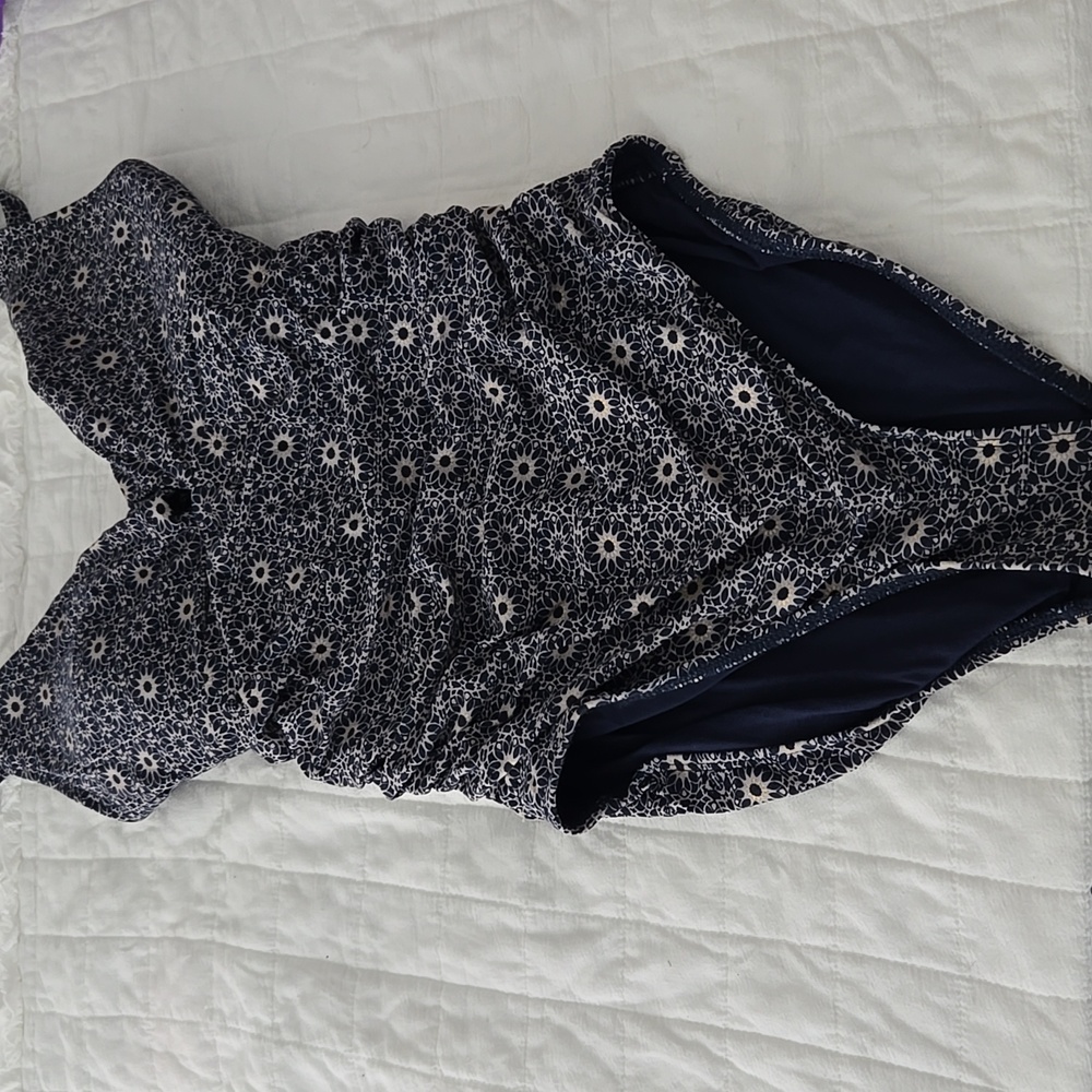 Niptuck one piece contouring bathing suit size 4